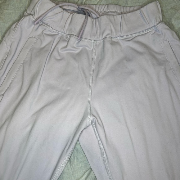 Alphalete lilac jogger - Picture 2 of 5